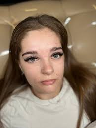 Are there any beauty logo designers