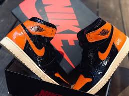 Air Jordan 1 Retro High Og Black And Orange Jordan 1 Retro High Shattered Backboard 3 0 In 2020 Nike Air Jordan Shoes Trending Shoes Casual Shoe Sneakers