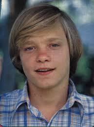 How sad. Lance Kerwin, who was in so many things during the 70's including  the (then) controversial series JAMES AT 15 (later JAMES AT 16) and the  1979 TV version of SALEM'S