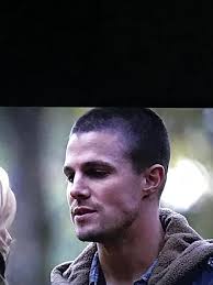 I forgot Steven Amell was in tvd : r/TheVampireDiaries