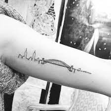 Rad New York Tattoos On People Who Love Their City Bridge Tattoo Tattoos Minimalist Tattoo Meaning