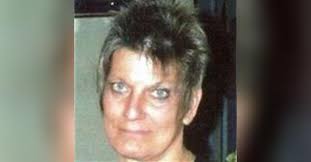 Evelyn Hare's Instagram, Twitter & Facebook