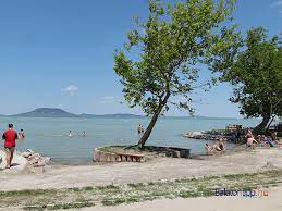 Jun 11, 2021 · balatonfenyves: Balatonfenyves Kozponti Szabadstrand Balatontipp