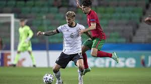 Ce match se déroule le 27 juin 2015 et débute à 18:00. Actus Dfb Deutscher Fussball Bund E V