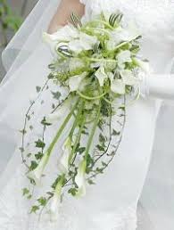 Diy How To Make A Calla Lily Bridal Bouquet Save On Crafts Lily Bridal Bouquet Calla Lily Wedding Calla Lily Bridal