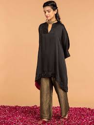 Malvin Black Knee Length Long Sleeve Tunic 2721845.htm
