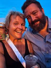 Mandi Mills (@mandi_mills_yoga) · Instagram photos and Reels