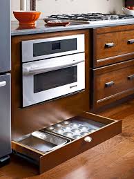 Sockelblende Kuche Schublade Stauraum Schaffen Backformen Kuchenschrank Ablage Organisierte Kuche Kuche Diy