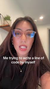 Madison Velasquez (@this.madison)