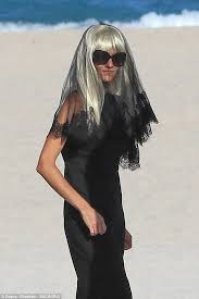 Daily mail reported that the two dead men were discovered wednesday afternoon, july 14, nearly 24 years after the famous italian fashion designer was killed outside his palatial beachfront home. Penelope Cruz Plays Donatella Versace In Funeral Scene Daily Mail Online