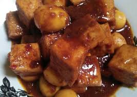 Kini semur daging telah dimodifikasi menjadi berbagai jadi beragam variasi. Resep Semur Tahu Telur Puyuh Alakadarnya Oleh Ribhy Imuets Cookpad