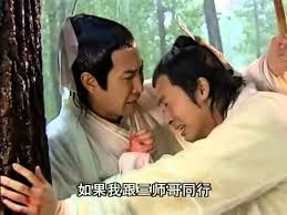 快醒醒，英雄。 距游戏首次公布的八年后， 《赛博朋克2077》终于正式和大家见面了。 进入夜之城的钥匙现在就握在你的手中。 是时候偷一波装备，寻一些刺激或是来一两场超梦体验了! å€šå¤©å± é¾è¨˜è˜‡æœ‰æœ‹ç‰ˆå€šå¤©å± é¾è¨˜ è˜‡æœ‰æœ‹ç‰ˆ Lousi Imagine
