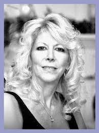 Amy Dion's Instagram, Twitter & Facebook