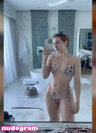 Liv Humby  livhumby Nude Leaks OnlyFans Photo 75 - Nudogram v2.1