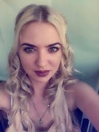 Amber Shorter's Instagram, Twitter & Facebook