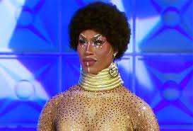 Rupaul's drag race royalty sashay back onto the runway for a chance at snatching the all stars crown and nabbing a spot in the drag race hall of fame. Tv Rucap Drag Race All Stars 5 Episode 2 Skin In The Game Awardswatch