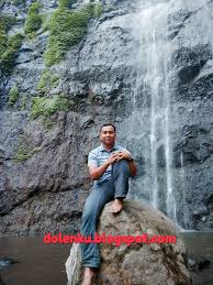 Ketika melihatnya saja kita sudah akan merasakan kesegaran. Petualangan Lokasi Rute Dan Harga Tiket Masuk Air Terjun Tretes Wonosalam Dolenku