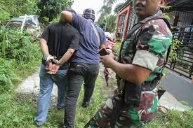 You will also need a jailbreak to boost a phone's speed and. Indonesia Hunts For Inmates After Major Jailbreak Wsj