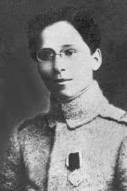 Ori intram in razboi de partea sa, ori eram considerati inamici si, implicit, atacati. Ecaterina Teodoroiu Wikipedia