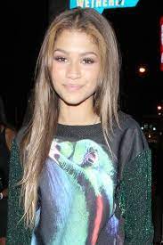 Zendaya S Hairstyles Hair Colors Steal Her Style Page 6 Zendaya Hair Cool Hairstyles Hair Styles