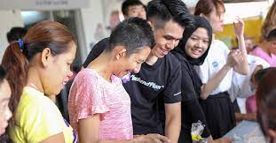Big massive thank you to james (estate agent) based in malaysia for donating good quality beds for the underprivileged which was collected by our bam furniture csr initiative with asian tigers group supported by # philanthropist. List Of Corporate Social Responsibility Activities In Malaysia Csr Ideas 2020