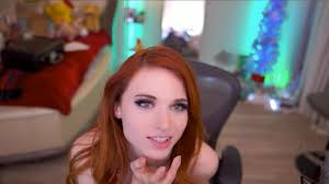 Amouranth Flashes her NAKED TITS on Stream!! | OnlyFans Livestream ...