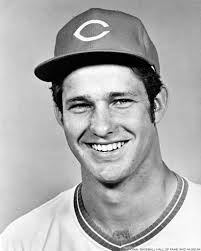 The Hall of Fame remembers Reds and Yankees pitcher Don Gullett, who passed  away Wednesday. Gullett pitched for four straight World Series winners from  1975-78 and later spent 13 seasons as the