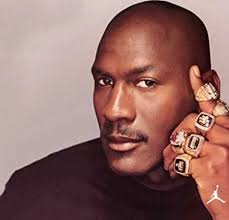 Aaron Bills (@AaronBDesigns)