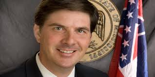 Judge holds Pickering in contempt in DMR records case