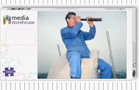 Jigsaw Puzzle of Nels ons Column being cleaned