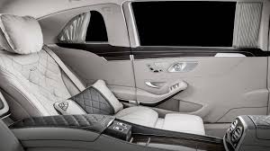 Mercedes Maybach Pullman Gets New Grille And More V12 Power Mercedes Maybach Maybach Benz