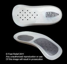 Walkfit Platinum Orthotic Arch Support Pair With One Showing