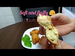 Juga perhargaan buat mak lang aka azie yang memperkenalkan resepi dari cranko21 ini di resepinet. Mashed Banana Fritters Recipe Jemput Jemput Pisang Pisang Goreng Litetube