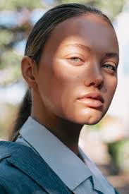 Becky Holub's Instagram, Twitter & Facebook