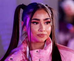 Constanza ríos, hija mayor de marcelo chino ríos, constantemente cautiva a sus seguidores con hermosas postales en redes sociales. Paloma Mami Se Sumo A Cacerolazo De Chilenos En Miami