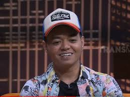 Video pertama reza arap oktovian. Tanggalkan Nama Muhammad Reza Oktovian Tak Yakini Surga Neraka