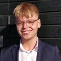 40+ "Adam Hansen" profiles