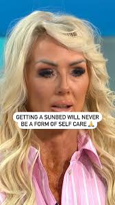 A short term tan is never worth it long term, remember that🙏, 1 min in a  sunbed = 10–15 minutes in the midday sun, 10 mins in a sunbed = 1.5–2.5  hours in the sun, 20 mins in a sunbed = up to 5 hours ...