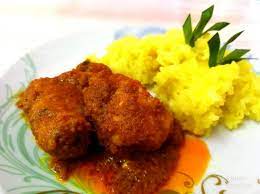 Kue kegemaran akhirnya sampai di tangan. Pulut Kuning Vs Rendang Ayam Steemit