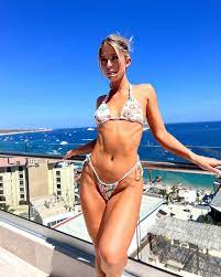 Female in bed with Antonio Brown identified as Cydney Moreau, model and  former athlete with huge social media following | The US Sun