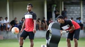 Nama peralatan latihan sepak bola. Bali United Gunakan Alat Baru Seperti Di Eropa Untuk Persiapan Liga 1
