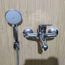 Sisi baiknya akan lebih lama menikmati air panas dalam waktu lama saat mandi karena panasnya tetap terjaga. Kran Panas Dingin Kran Shower Kran Water Heater Kran Bathkib Kran Bathtub Shopee Indonesia