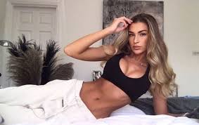 Add a bio, trivia, and more. Zara Mcdermott Boob Job Made In Chelsea Star Undergoes Surgery Metro News