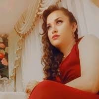 Alejandra Mariscal's Instagram, Twitter & Facebook