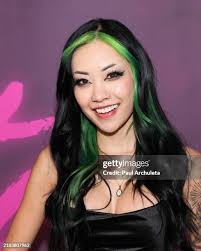 235 Michelle Dee Stock Photos, High-Res Pictures, and Images