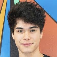 See full list on celebsages.com Alan Stokes Youtube Star Bio Family Trivia Famous Birthdays