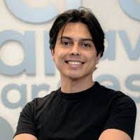 Tulio Madrid's Instagram, Twitter & Facebook