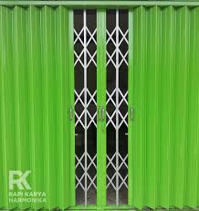 Besi harmonika, pintu harmonika tanpa daun, pintu harmonika varia, pintu harmonika akordion, pintu rolling door aluminium & galvalum system otomatis dan. Daftar Harga Pintu Harmonika 2021 Pintu Harmonika Daftar Harga Pintu Harmonika