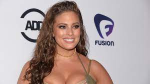 Ashley Graham Shows Off Genius Bikini Fix for People With Big Breasts |  Allure