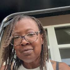 3/4 bedroom house with full basement near Omaha Children's Hospital